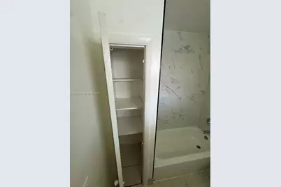16001 NE 18th Pl #3, North Miami Beach, FL 33162 - Photo 16