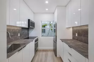 1610 Michigan Ave, Miami Beach, FL 33139 - Photo 1