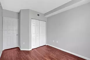 17150 N Bay Rd, Sunny Isles Beach, FL 33160 - Photo 26