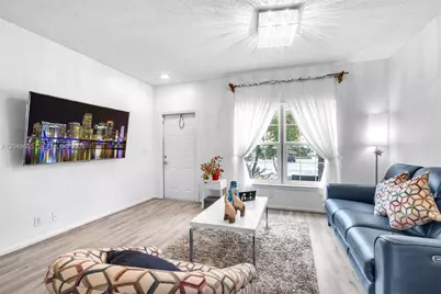 9925 NW 57th Mnr #00, Coral Springs, FL 33076 - Photo 8