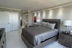 2500 Parkview Dr, Hallandale Beach, FL 33009 - Photo 34