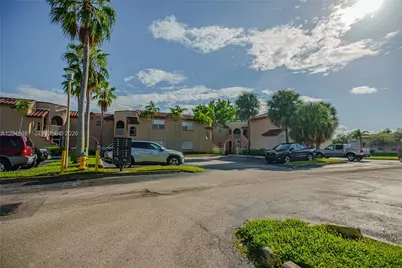 8630 SW 3rd St #102, Pembroke Pines, FL 33025 - Photo 1