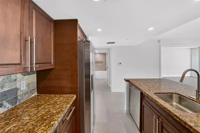 7601 E Treasure Dr #2319, North Bay Village, FL 33141 - Photo 22