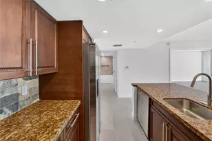 7601 E Treasure Dr, North Bay Village, FL 33141 - Photo 22