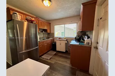 3611 Oak Av, Miami, FL 33133 - Photo 10