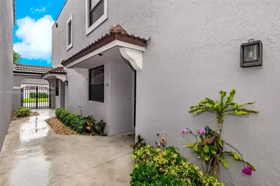 11733 NW 11th St, Pembroke Pines, FL 33026 - Photo 16