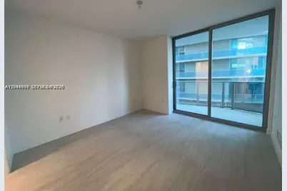 77 SE 5th St #1605, Miami, FL 33131 - Photo 6