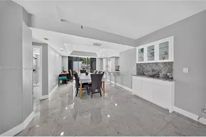 2800 Island Blvd #302, Aventura, FL 33160 - Photo 8