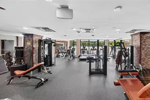 2800 Island Blvd, Aventura, FL 33160 - Photo 24