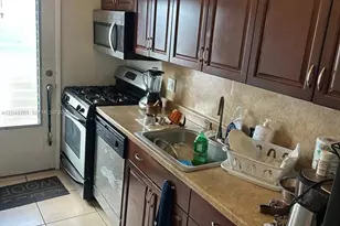20320 NE 2nd Ave, Miami Gardens, FL 33179 - Photo 6