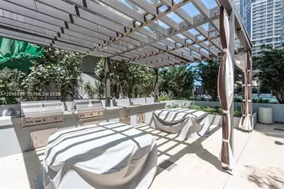 77 SE 5th St #2004, Miami, FL 33131 - Photo 42