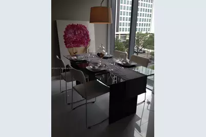 31 SE 6 Street #603, Miami, FL 33131 - Photo 2