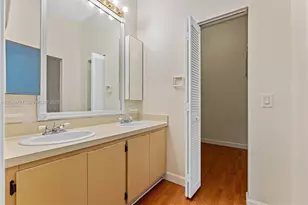 2525 NE 135th St, North Miami, FL 33181 - Photo 30