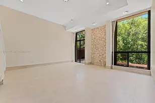 2525 NE 135th St, North Miami, FL 33181 - Photo 10