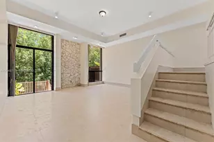 2525 NE 135th St, North Miami, FL 33181 - Photo 8