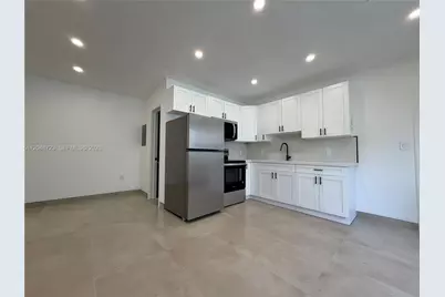 1235 Normandy Dr #7, Miami Beach, FL 33141 - Photo 8