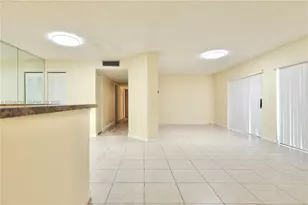 9448 S Belfort Cir, Tamarac, FL 33321 - Photo 4