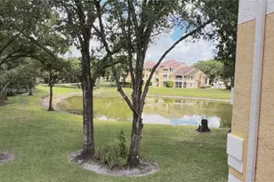 2485 NW 33rd St, Oakland Park, FL 33309 - Photo 10