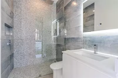 801 SE 11th Ct, Fort Lauderdale, FL 33316 - Photo 26