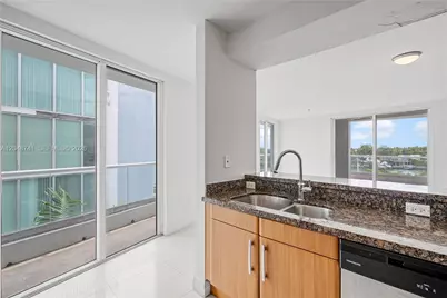 6362 Collins Ave #614, Miami Beach, FL 33141 - Photo 20