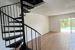 6631 SW 41st Pl, Davie, FL 33314 - Photo 10