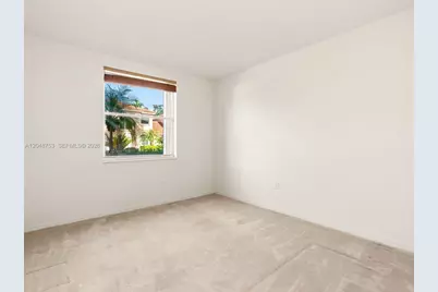 2245 NW 160th Ter, Pembroke Pines, FL 33028 - Photo 24