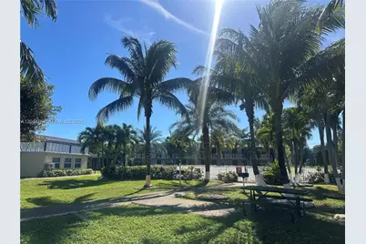 2900 NE 17th Ave #109, Pompano Beach, FL 33064 - Photo 24