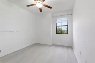 8820 NW 103rd Ave, Doral, FL 33178 - Photo 4