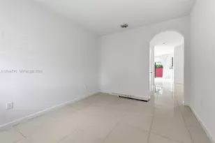 8820 NW 103rd Ave, Doral, FL 33178 - Photo 6