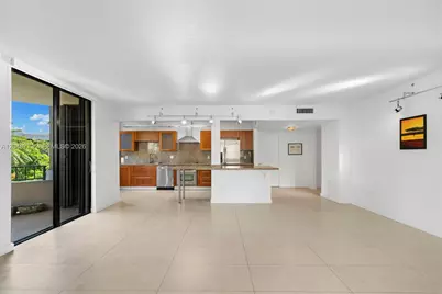 181 Crandon Blvd #301, Key Biscayne, FL 33149 - Photo 6