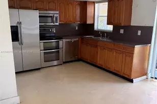 5231 NW 27th St, Lauderhill, FL 33313 - Photo 2