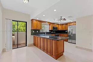 2525 NE 135th St, North Miami, FL 33181 - Photo 16