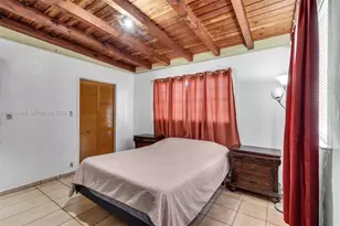 6084 E 7th Ave, Hialeah, FL 33013 - Photo 10