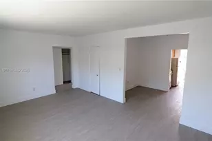 811 81st St, Miami Beach, FL 33141 - Photo 8