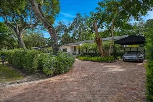 7521 SW 63rd Ct, South Miami, FL 33143 - Photo 2