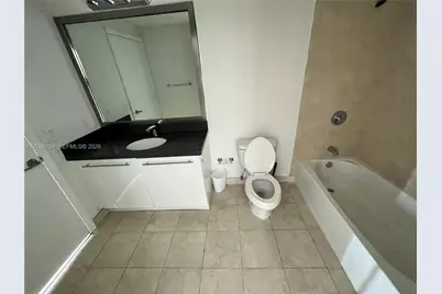 90 SW 3rd St #3710, Miami, FL 33130 - Photo 16