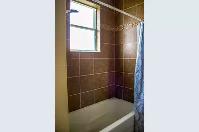 16102 NW 22nd St, Pembroke Pines, FL 33028 - Photo 12