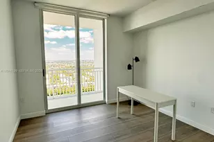 1745 E Hallandale Beach Blvd, Hallandale Beach, FL 33009 - Photo 14