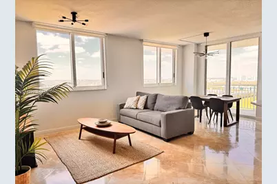 1745 E Hallandale Beach Blvd #2302W, Hallandale Beach, FL 33009 - Photo 2