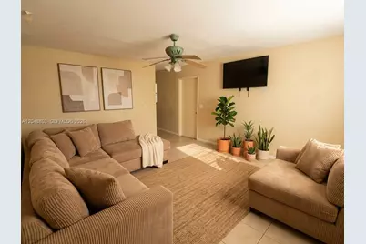 1829 N A St #50, Lake Worth, FL 33460 - Photo 4