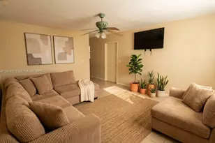 1829 N A St, Lake Worth, FL 33460 - Photo 4