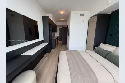 20 NE 11th #2703B, Miami, FL 33132 - Photo 6