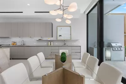 4504 Sheridan Ave, Miami Beach, FL 33140 - Photo 16