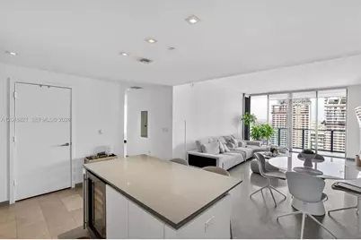 68 SE 6th St #3710, Miami, FL 33131 - Photo 22