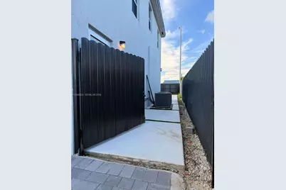 13623 SW 184th Ter #N/A, Miami, FL 33177 - Photo 14