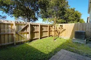 2411 SE 10th St, Homestead, FL 33035 - Photo 32