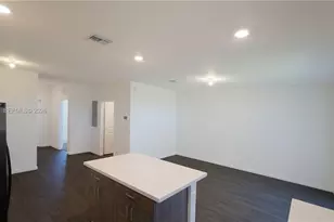 2411 SE 10th St, Homestead, FL 33035 - Photo 12