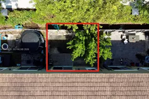 2411 SE 10th St, Homestead, FL 33035 - Photo 32