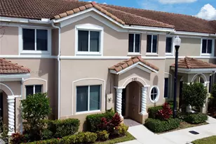2411 SE 10th St, Homestead, FL 33035 - Photo 2