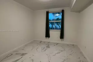 9172 Collins Ave, Surfside, FL 33154 - Photo 14